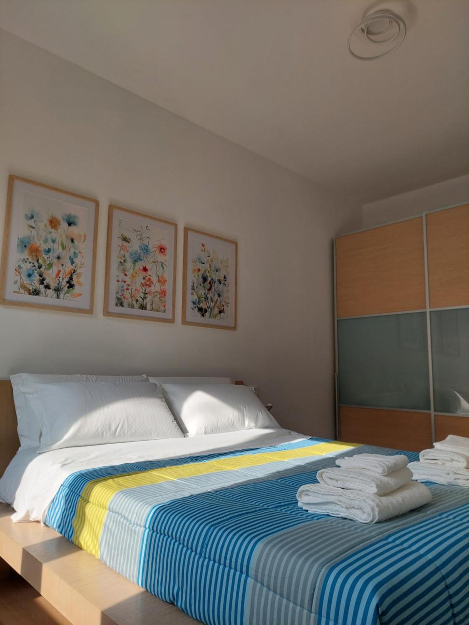 Casa Mappamondo Lecco Luaran gambar